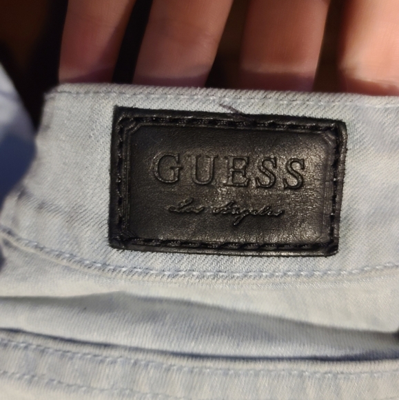 Guess Jeans - Picture 5 of 5